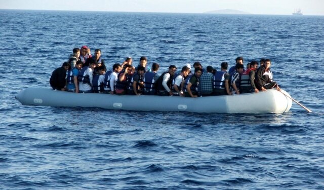Ege Denizi'nde 53 kaçak yakalandı